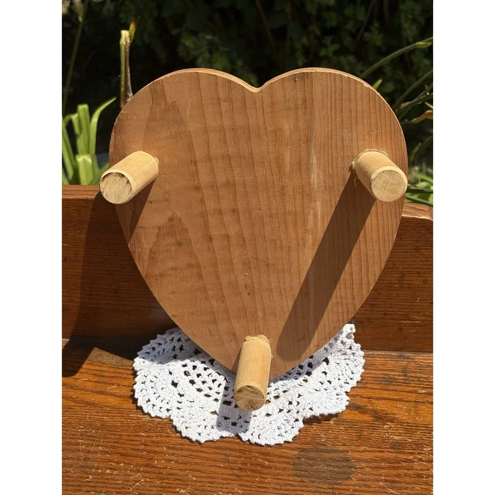 Vintage Wooden Heart Shaped Stool Plant Stand Decorative Riser Cottage Farm 9